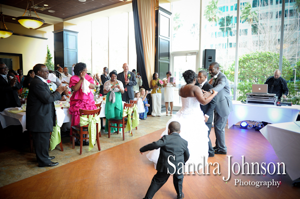 Best 310 Lakeside wedding photographer - Sandra Johnson (SJFoto.com)